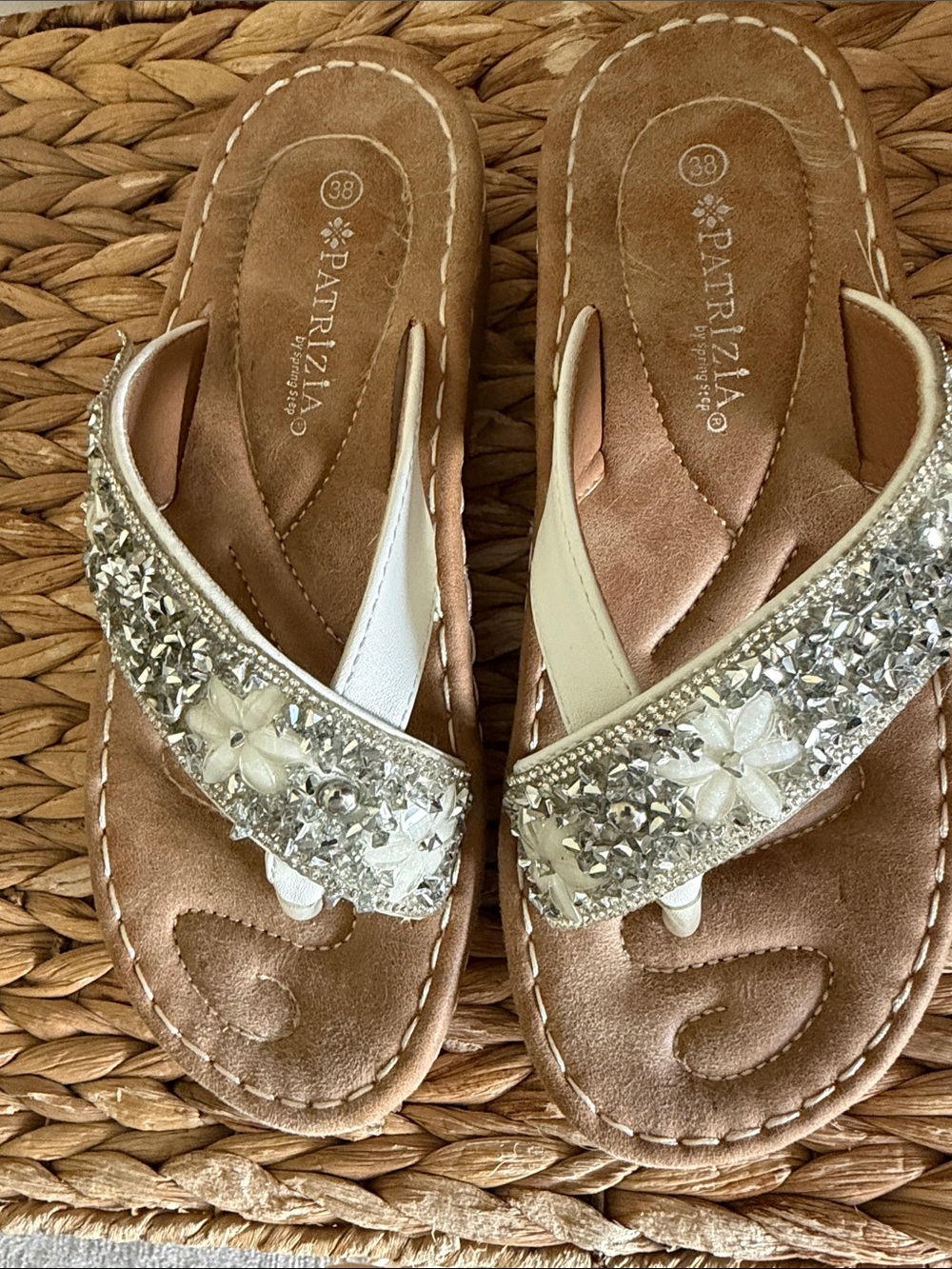 Patrizia White Jeweled Floral Toe-Post Sandals Size 38 EU / 8
